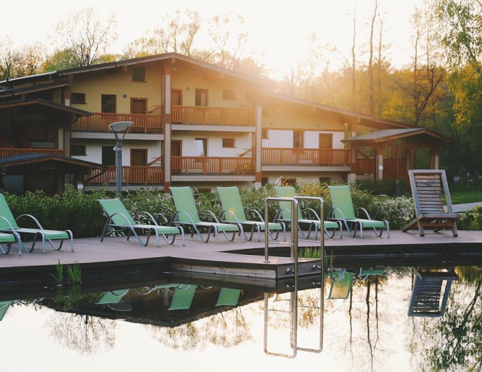 Бассейны - Отель Welna Eco Spa Resort / Велна Эко Спа Резорт